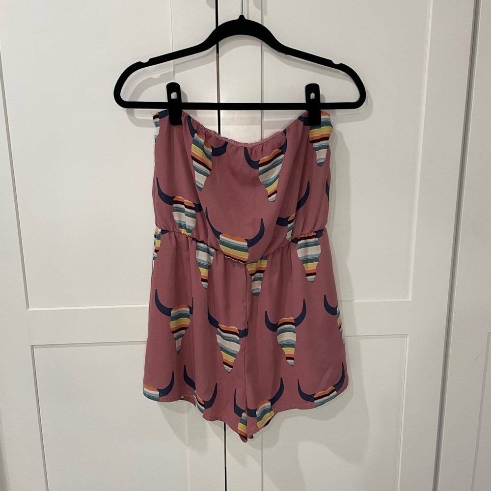 Peach Love California Pink Southwest Bullhead Strapless Romper